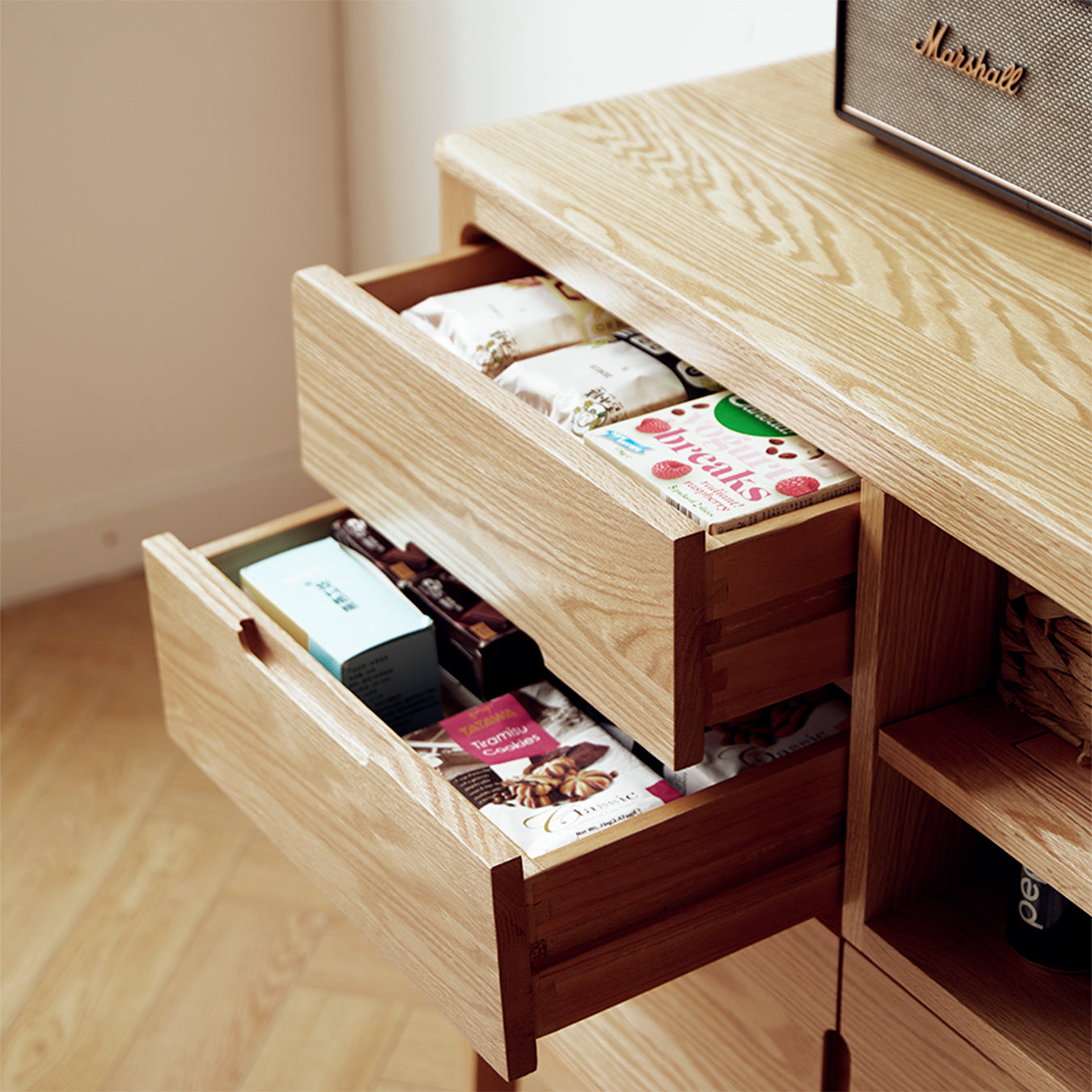 Seattle Natural Solid Oak Extra Large Sideboard