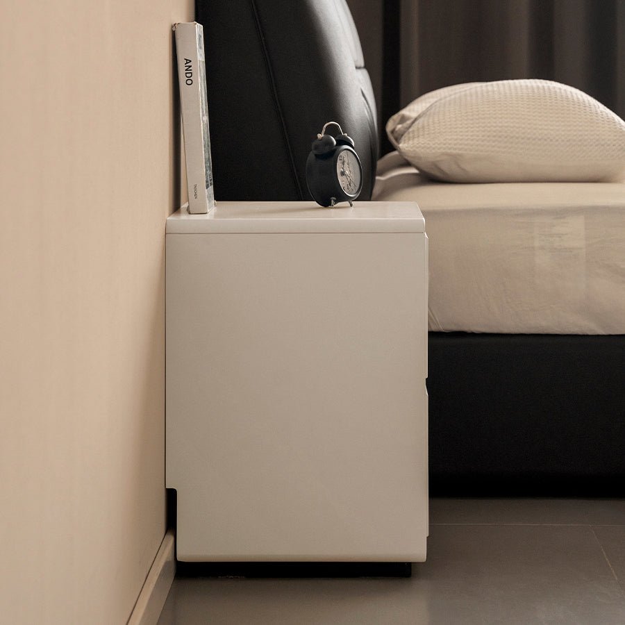 Miers Solid Rubber Wood Floor Standing Bedside Table | Oak Furniture Store