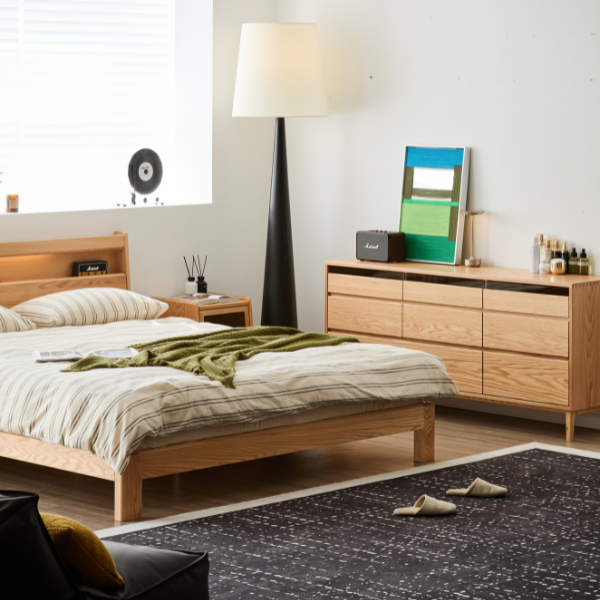 Siliqua Natural Solid Oak Chest of 8 Drawers