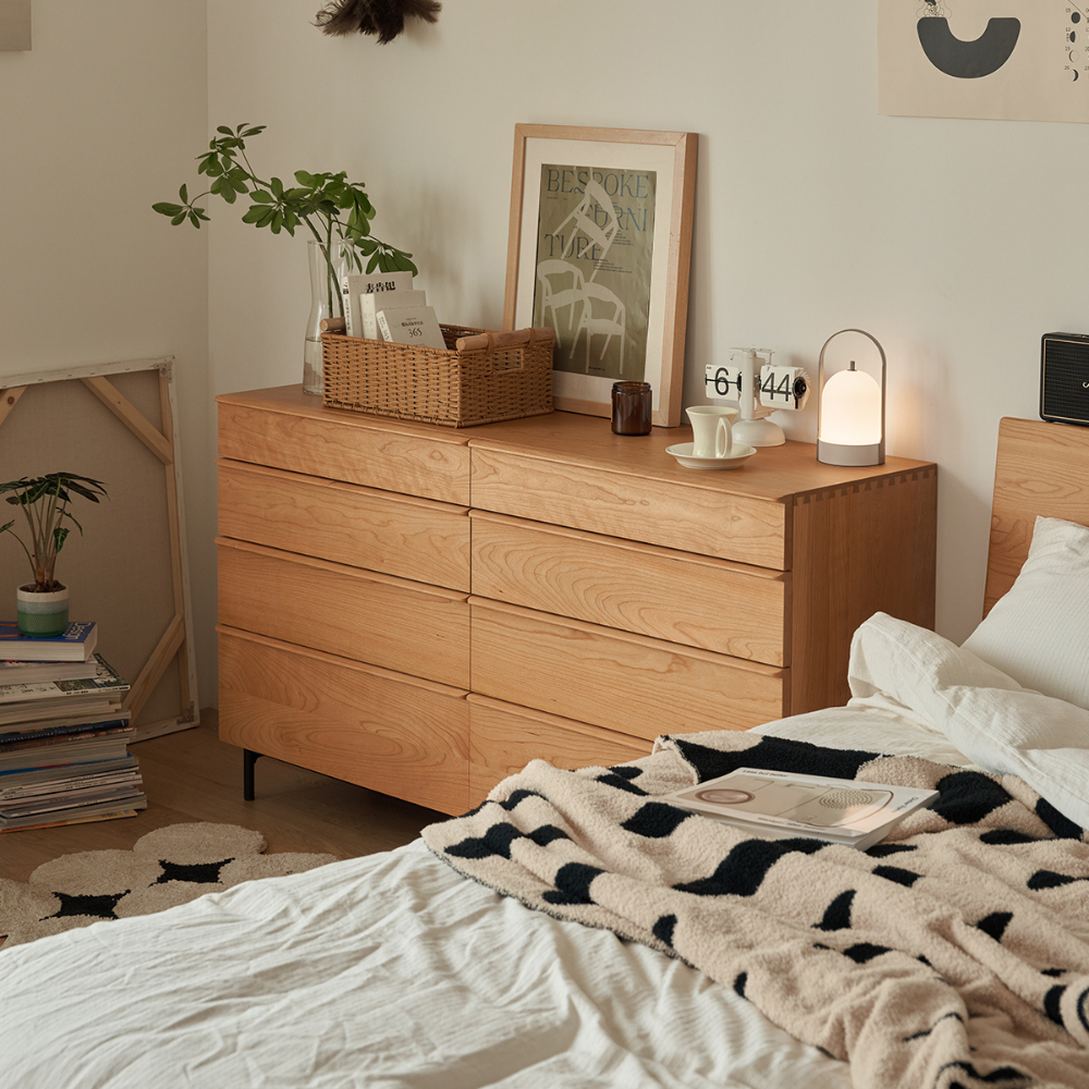 Wells Natural Solid Cherry Chest of 8 Drawers